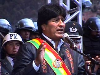 Premier discours de Morales en tant que président de la Bolivie.